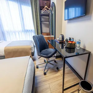 lenora-airport-hotel-ist.istanbul-turkeyhotels.com/